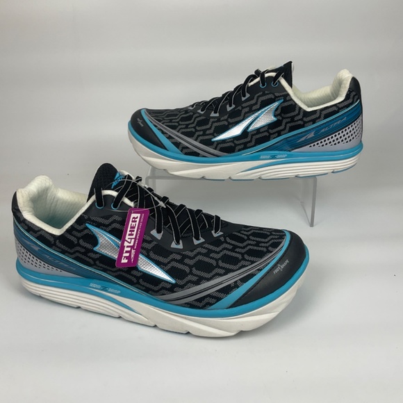 Altra Black and Blue Athletic Shoes - Picture 2 of 14